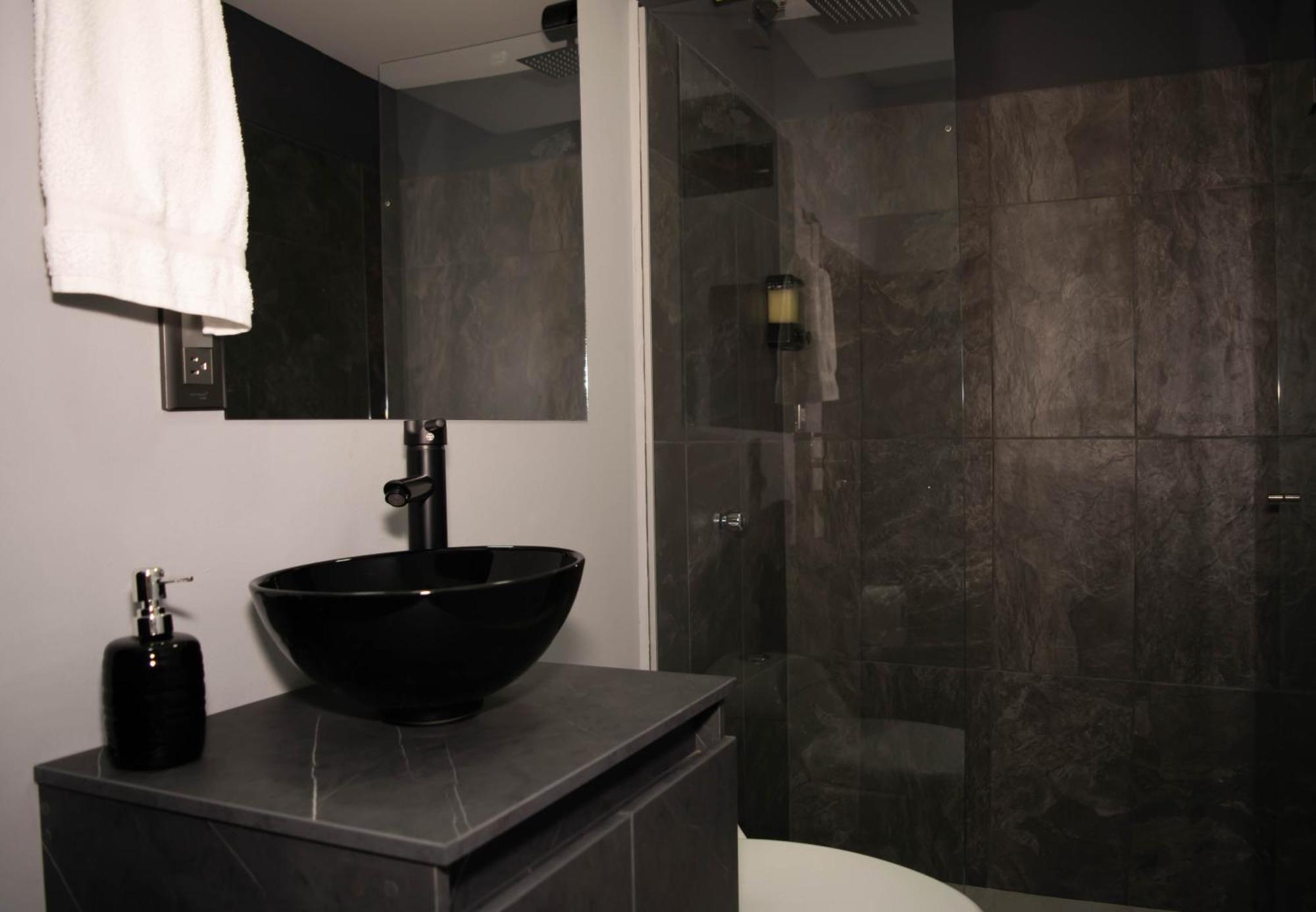 200 Comodo Aparta-estudio Laureles Apartment Medellin